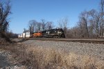 NS 7638 and BNSF 6935 lead train 26X